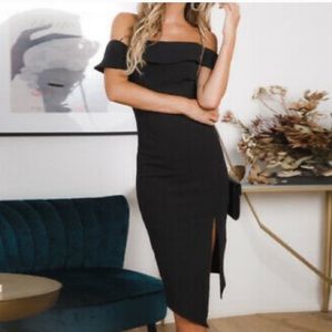 Liz Claiborne Off Shoulder Bodycon Dress
